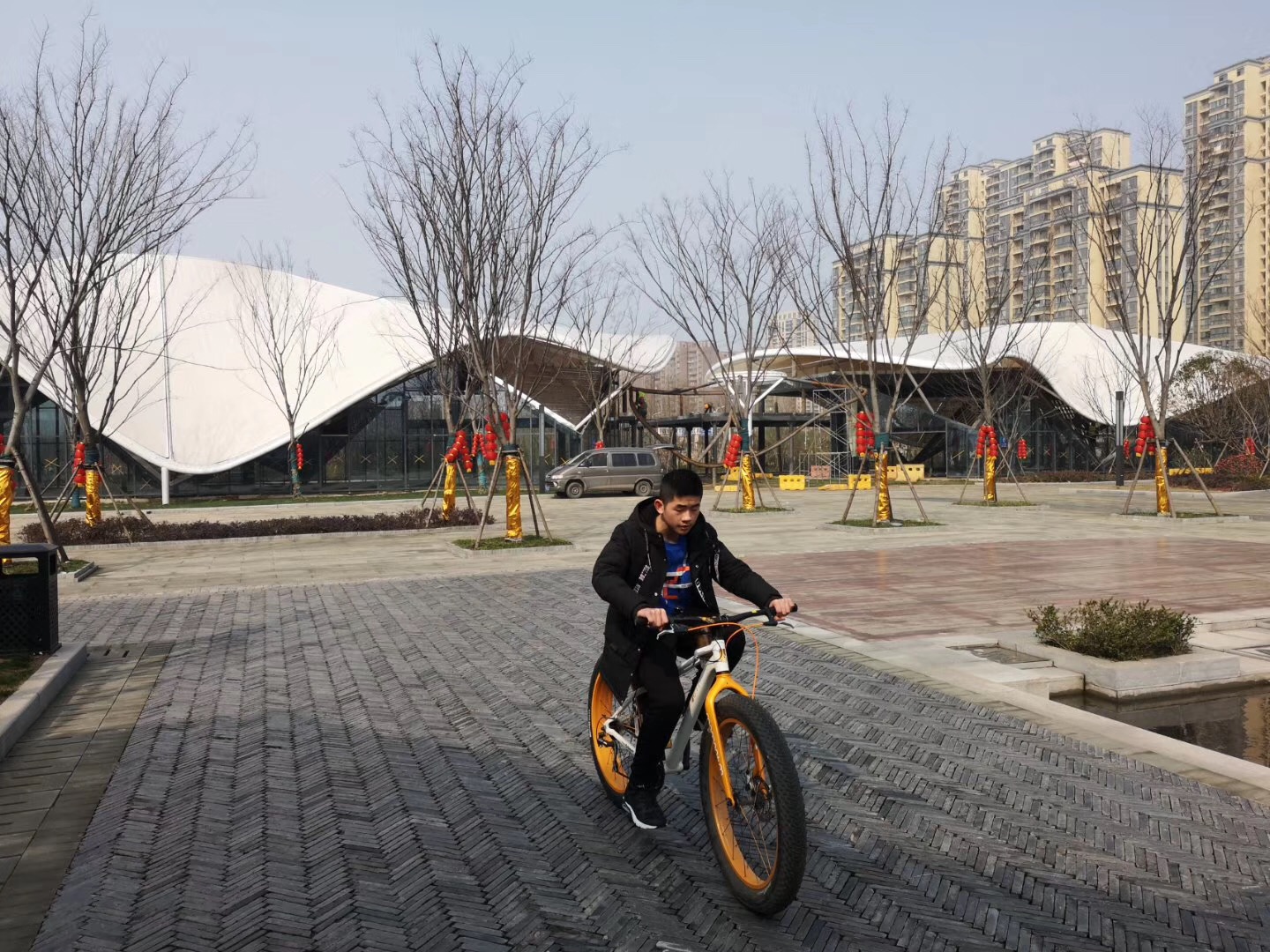 武漢東湖綠道白馬驛站膜結(jié)構(gòu)建筑工程